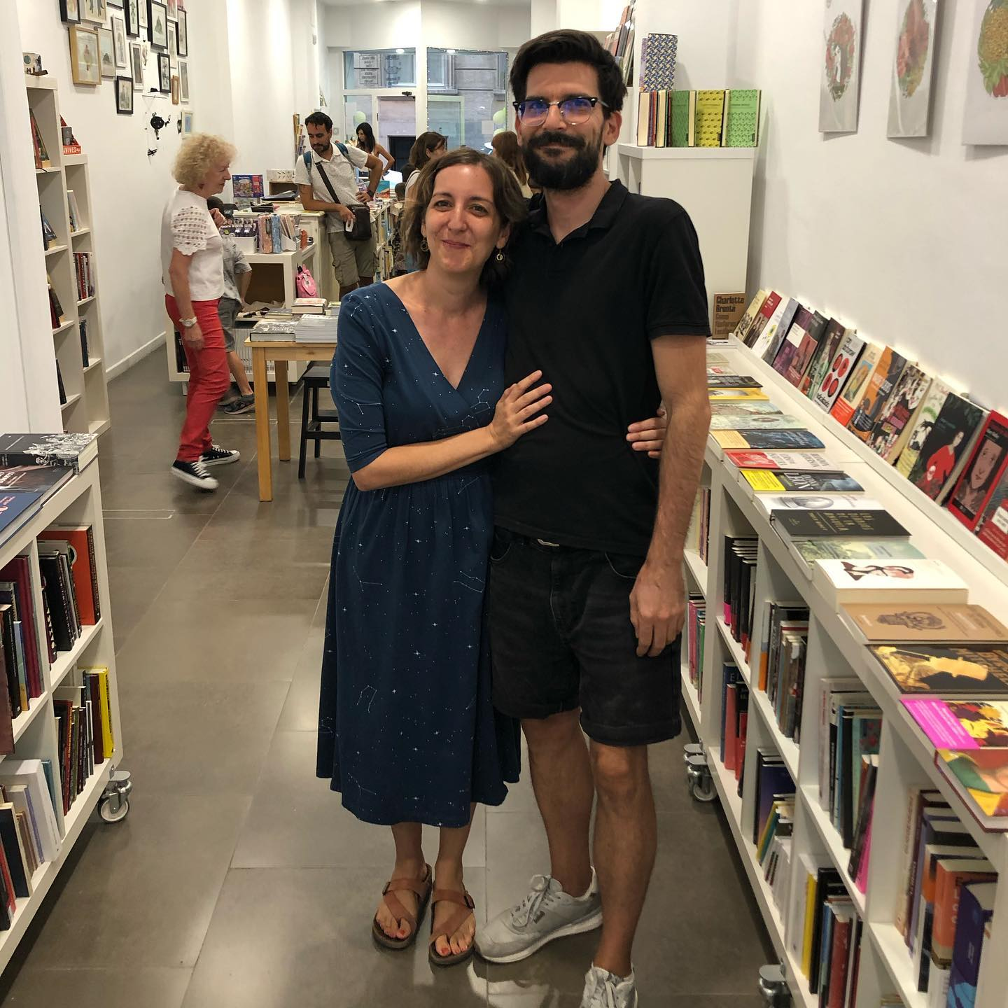 La librería El Armadillo Ilustrado inaugura nuevo local